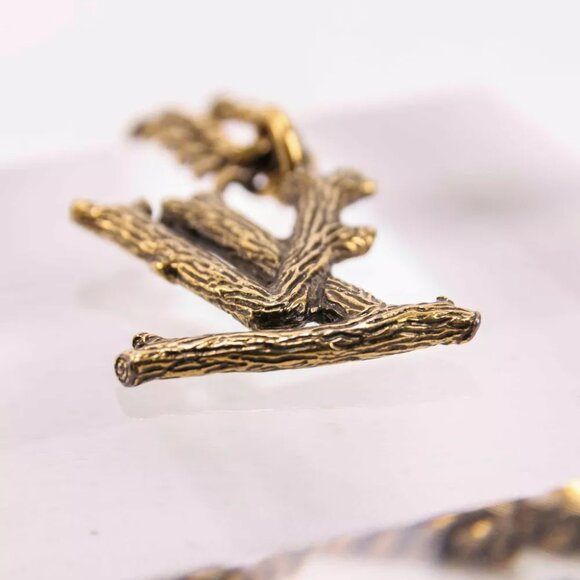 Authentic LOUIS VUITTON LV Wood Initial Gold MP2780 Necklace - Picture 12 of 12